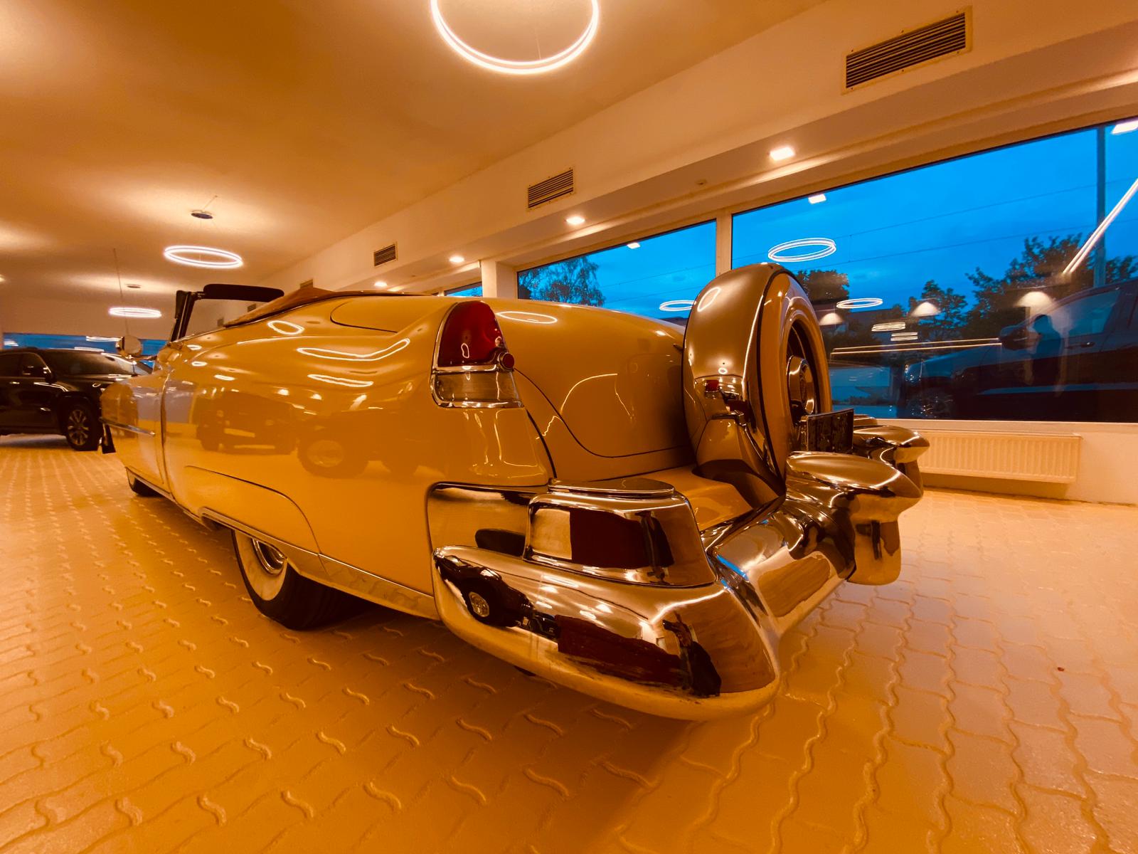 Carousel image 14